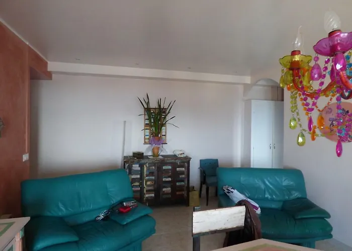 Reve En Bleu マントン